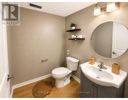 67 Kinzie Avenue, Kitchener, ON N2A2J6 Photo 15