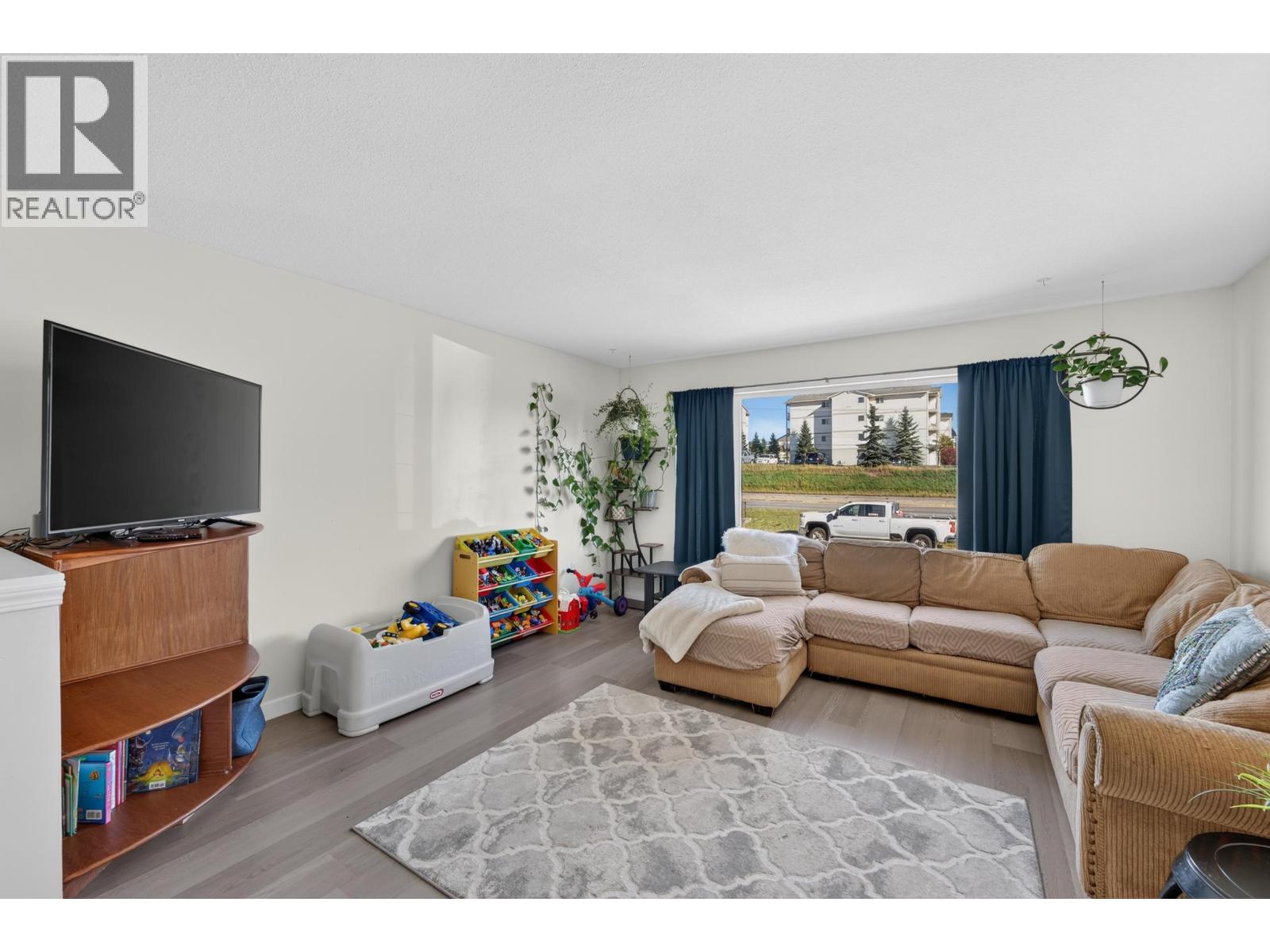 8516 86 STREET - Image 11