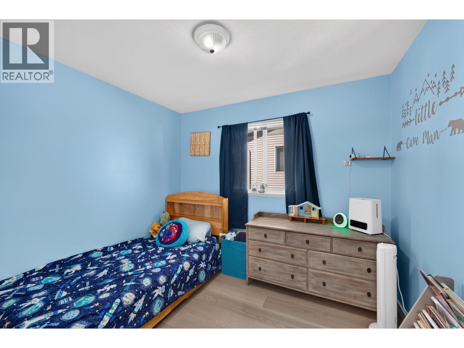 8516 86 STREET - 17