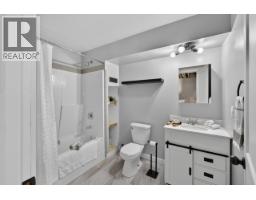 8516 86 Street, Fort St  John, BC V1J6Y7 Photo 30