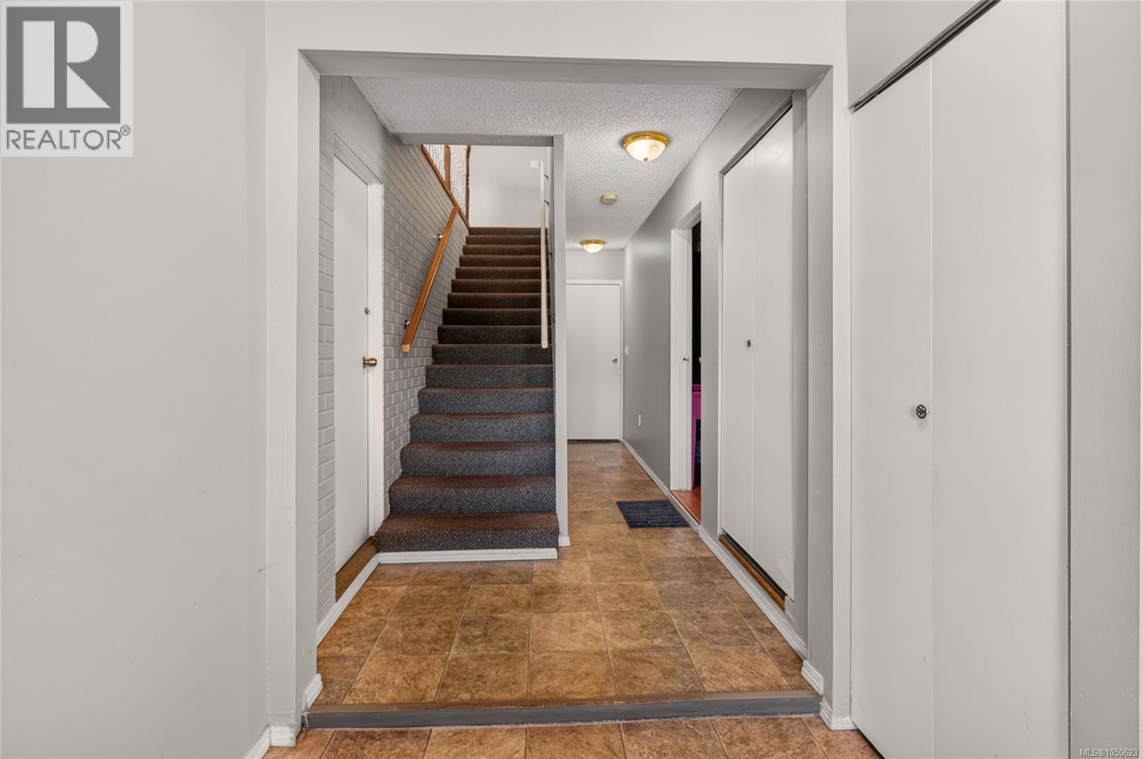 3121 11th Ave - Image 23
