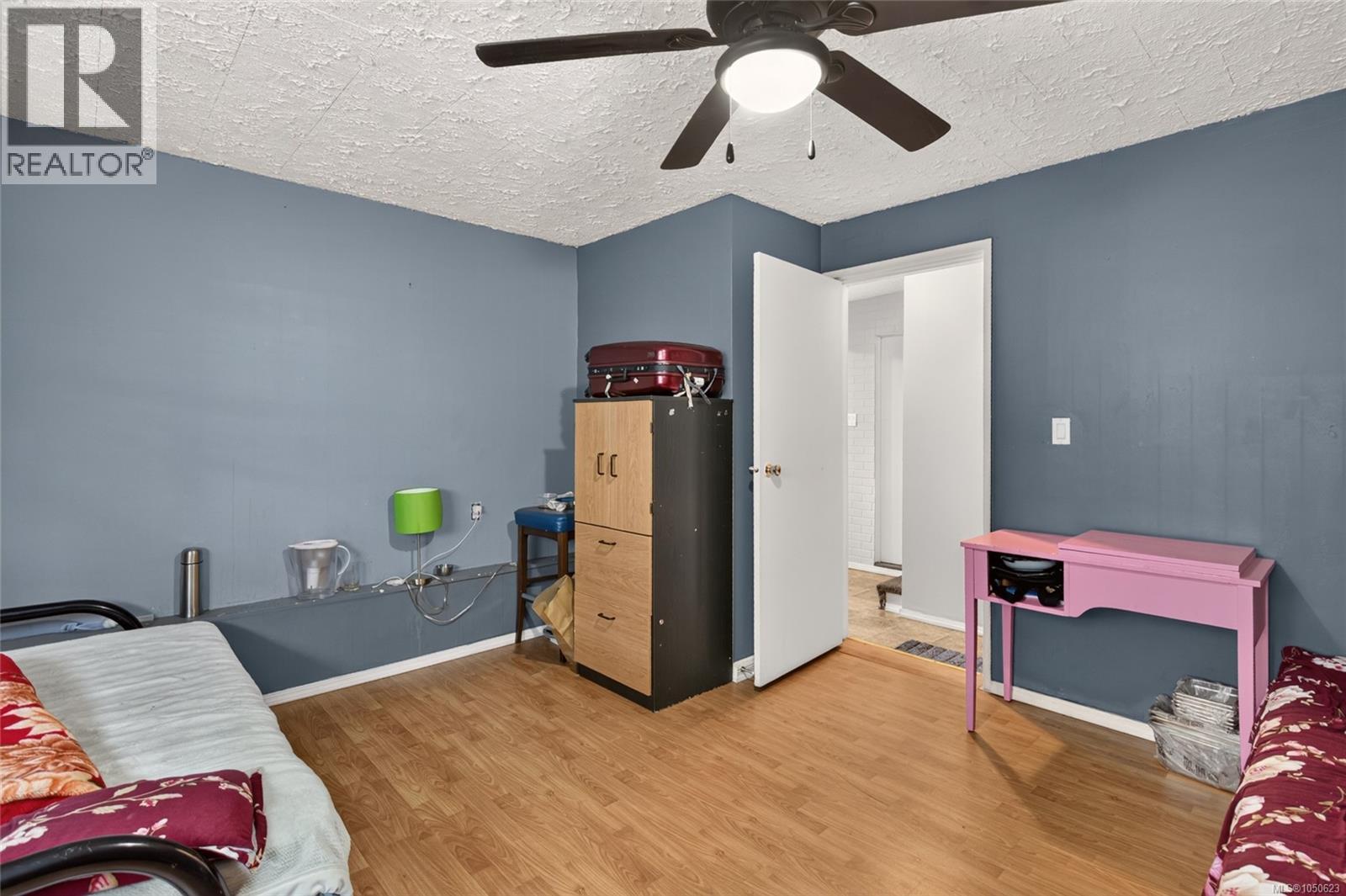 3121 11th Ave - 24