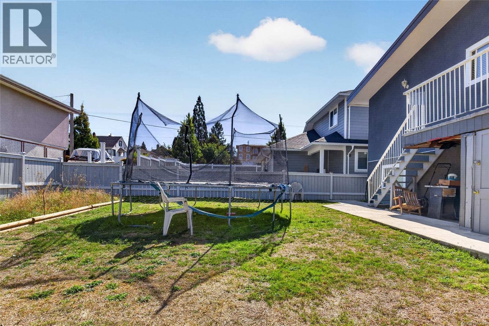 3121 11th Ave - 36