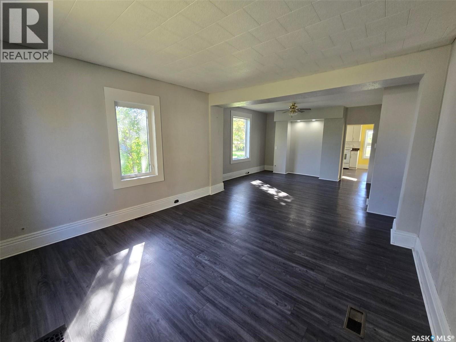 328 6TH AVENUE - 15