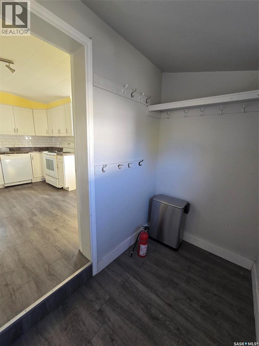 328 6TH AVENUE - 6