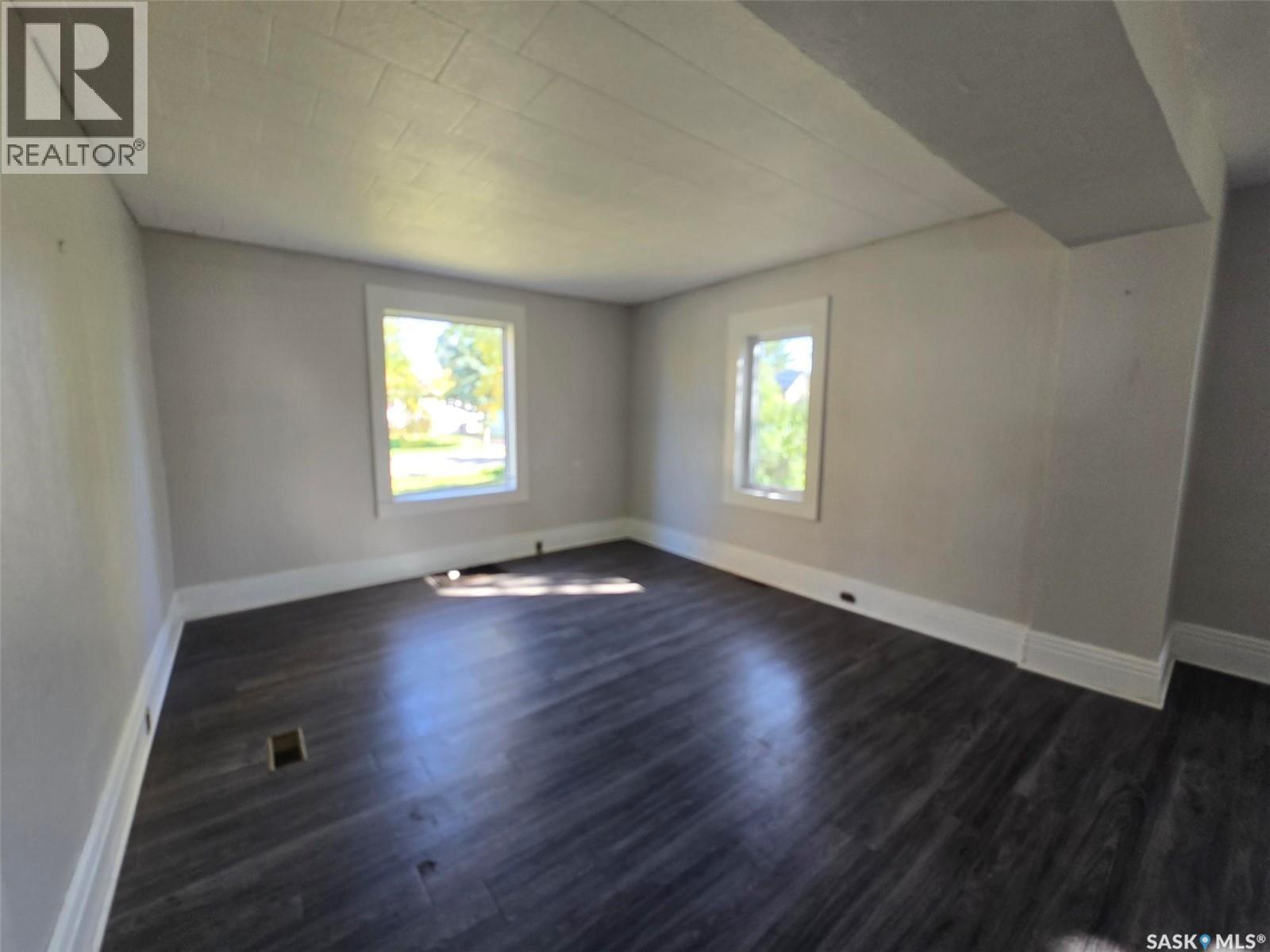 328 6TH AVENUE - Image 20