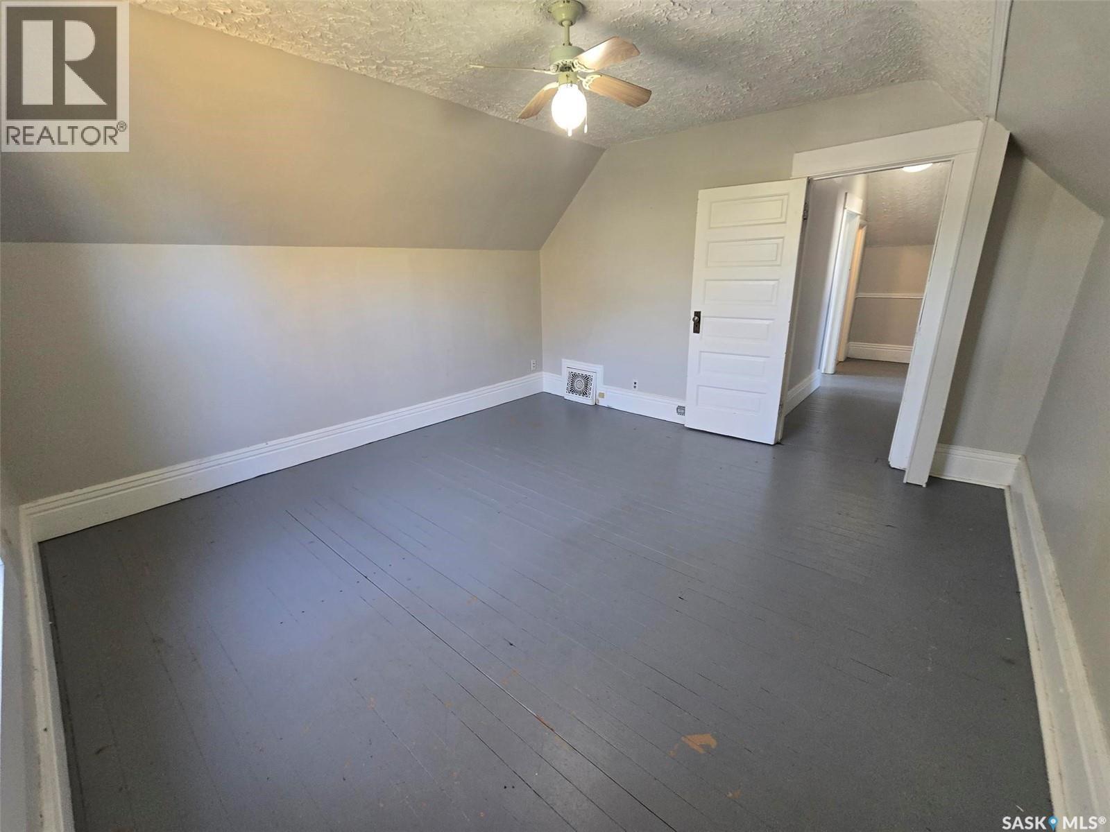 328 6TH AVENUE - Image 29