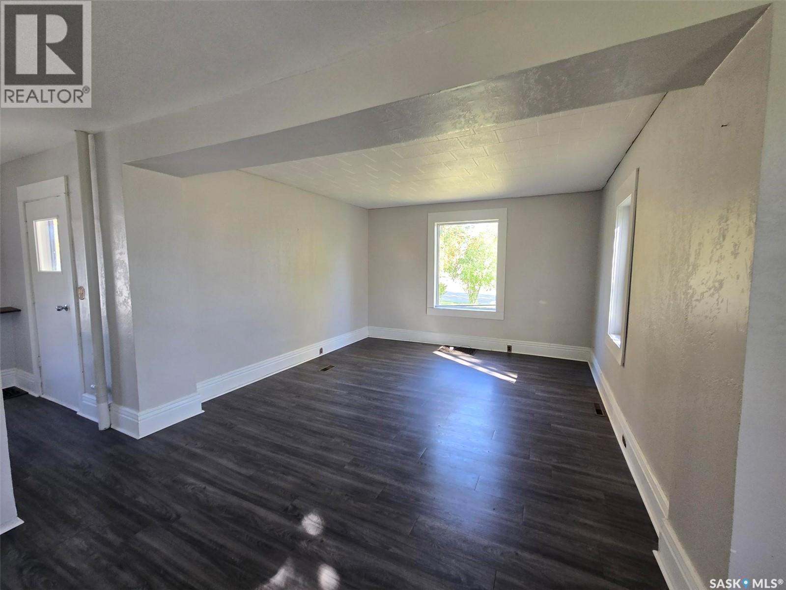 328 6TH AVENUE - 21