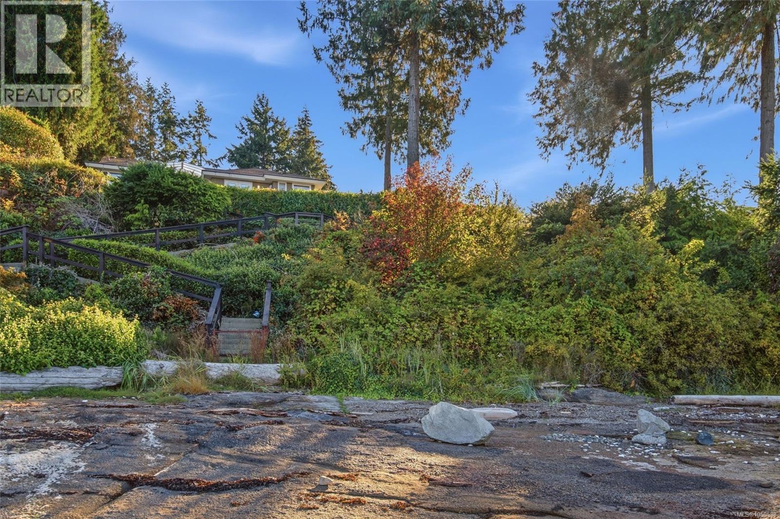 1845 Craig Dr - 49