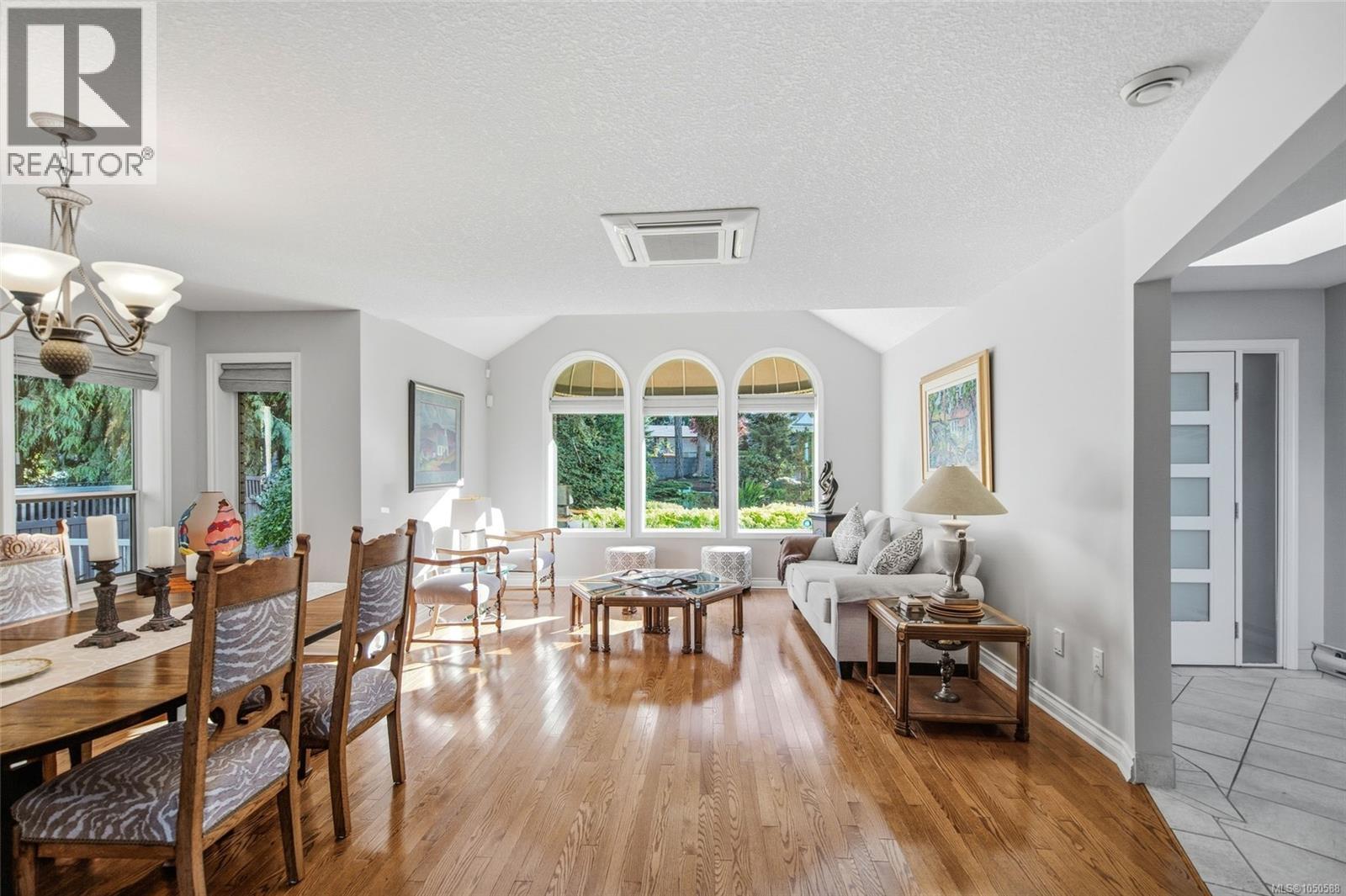 1845 Craig Dr - 19