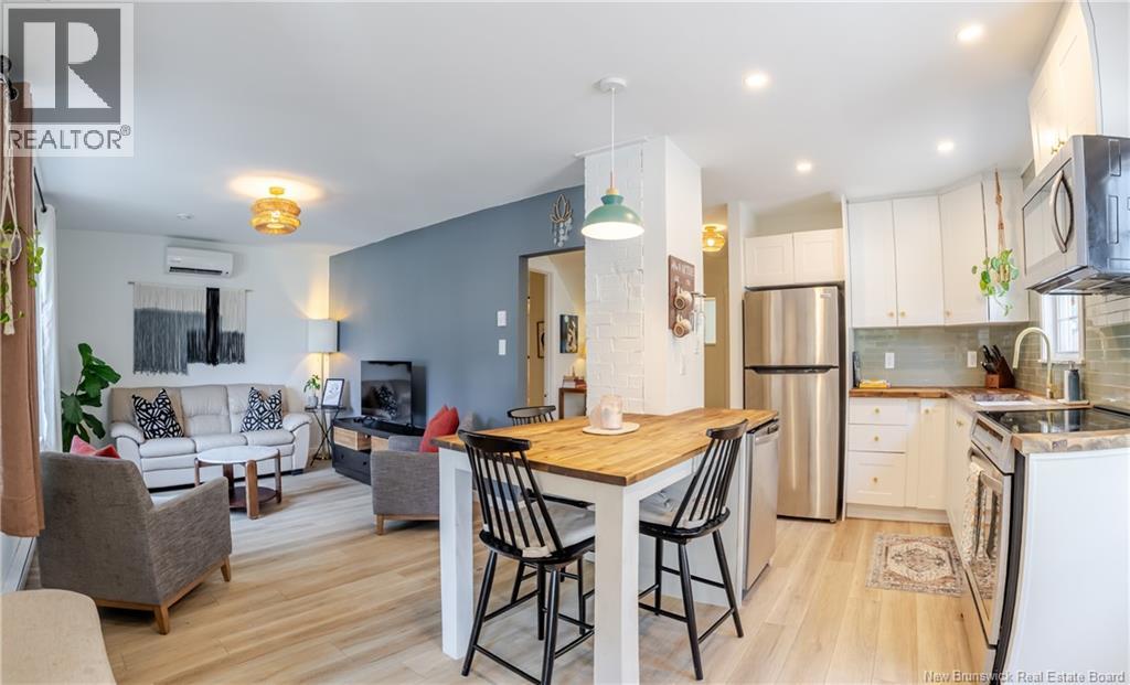 239 Medley Street, Fredericton, New Brunswick, E3A3B5, Fredericton, New Brunswick — photo 4 of 5