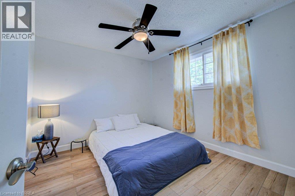4 JASMINE Drive - Image 16