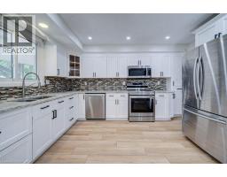 Laundry room - 4 Jasmine Drive, Paris, ON N3L3P7 Photo 8