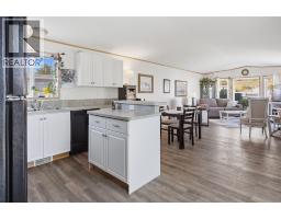 Living room - 220 G&m Road Unit# B23, Kamloops, BC V2H1A4 Photo 7