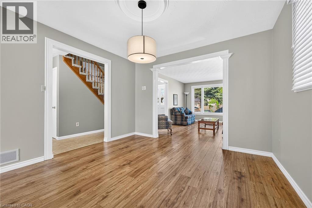 461 EAGLEWOOD Drive - Image 17