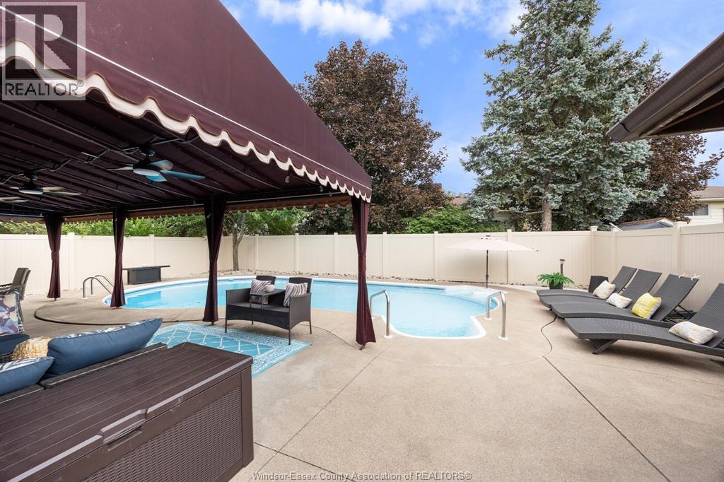 1316 CARRIAGE LANE - Image 24