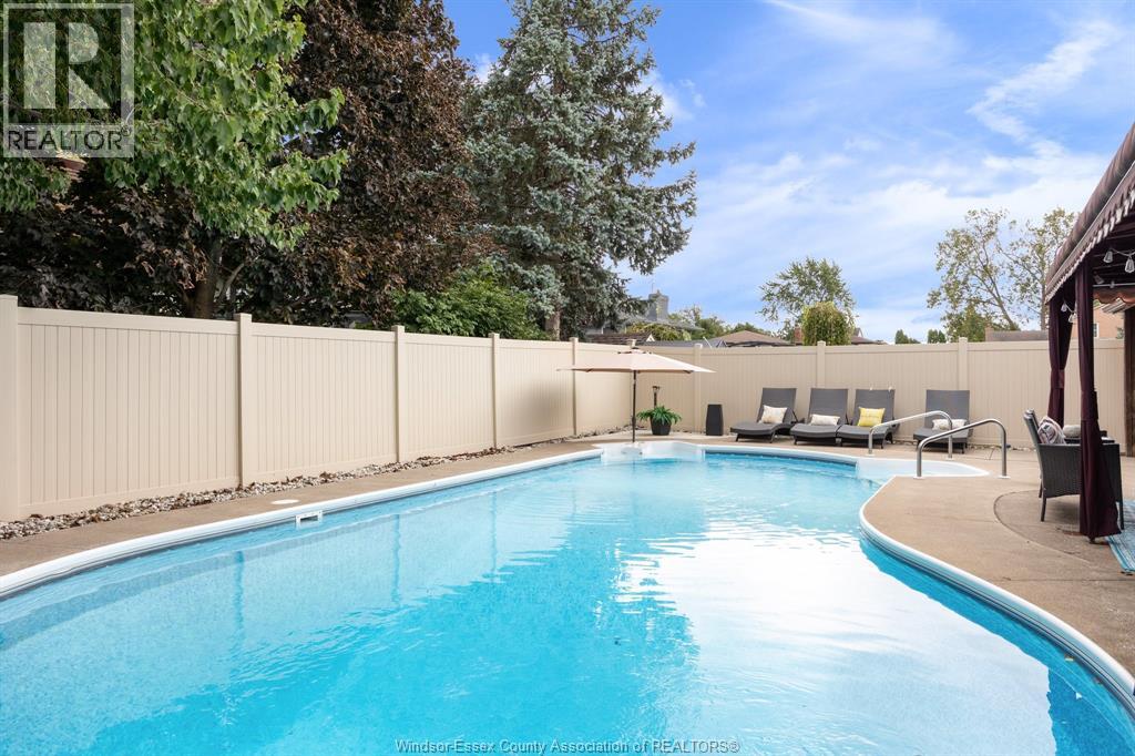 1316 CARRIAGE LANE - Image 27