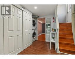 15 Carwyn Crescent, Hamilton, ON L8S3H3 Photo 24