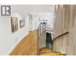 4pc Bathroom - 88 Massey Place Sw, Calgary, AB T2V2G8 Photo 23