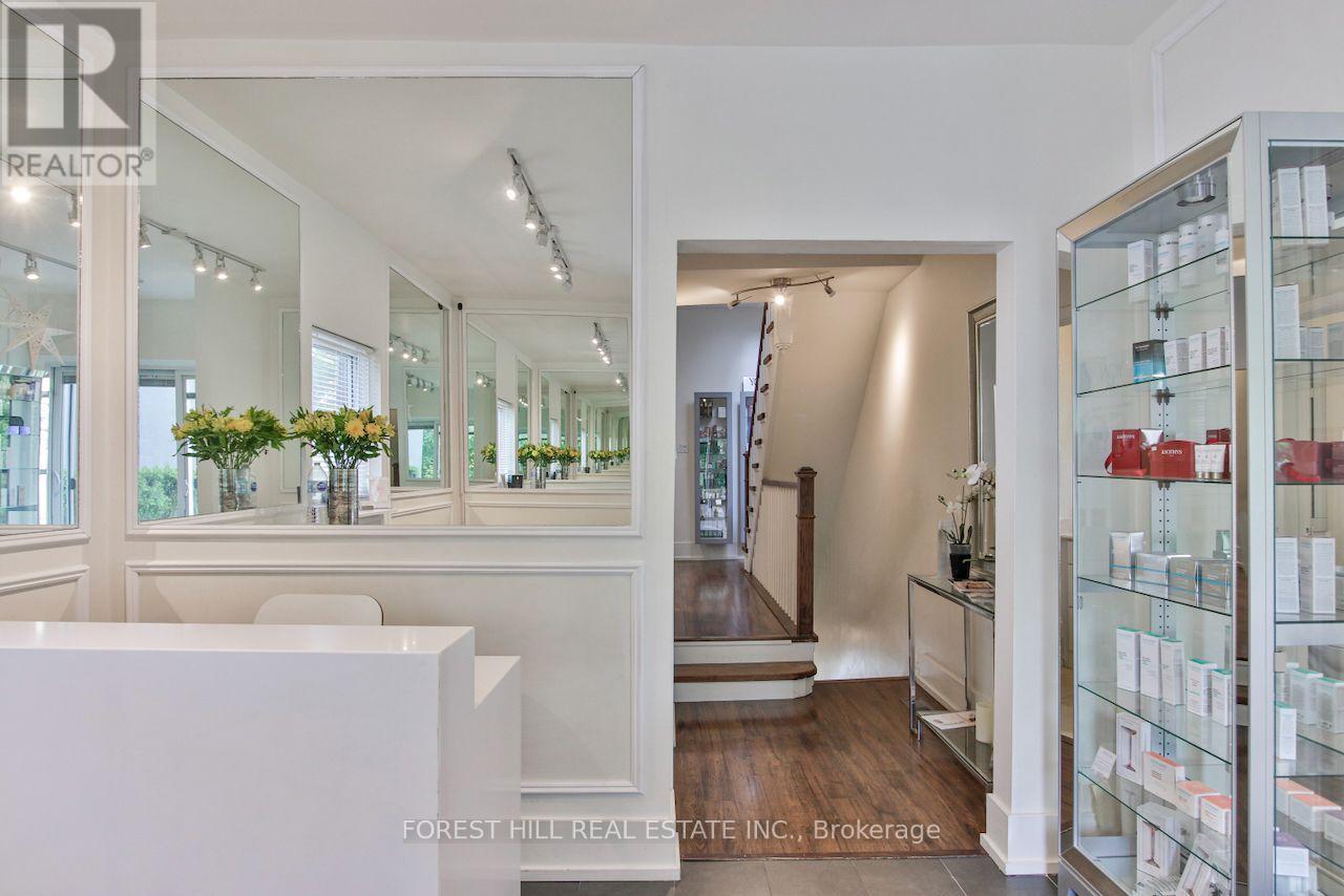 76 SCOLLARD STREET, Toronto (Annex) — photo 25
