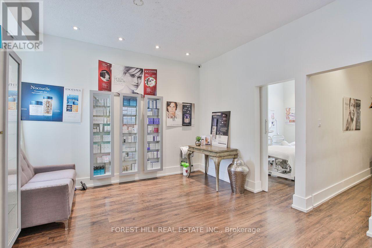 76 SCOLLARD STREET, Toronto (Annex) — photo 28