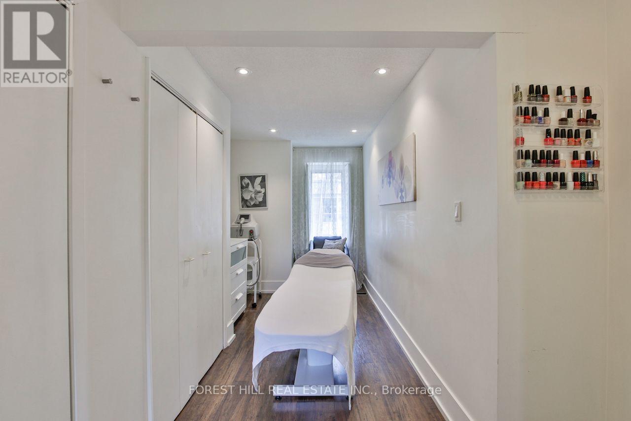 76 SCOLLARD STREET, Toronto (Annex) — photo 35