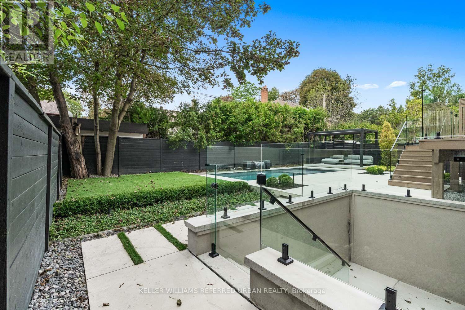 62 NORDEN CRESCENT - 36