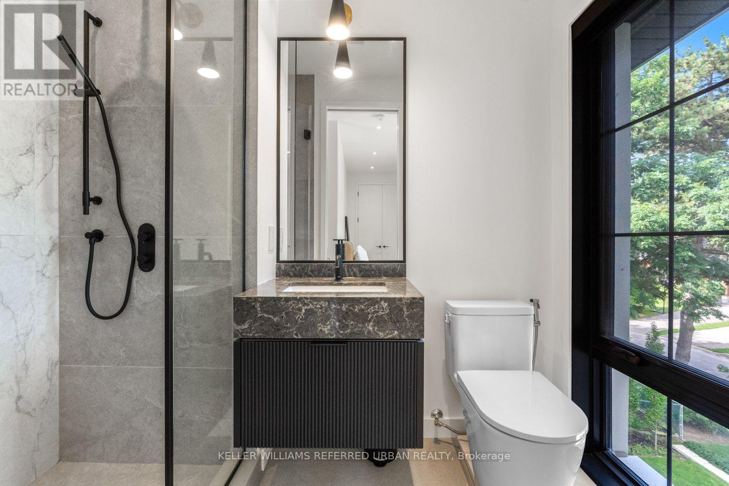 62 NORDEN CRESCENT - 28