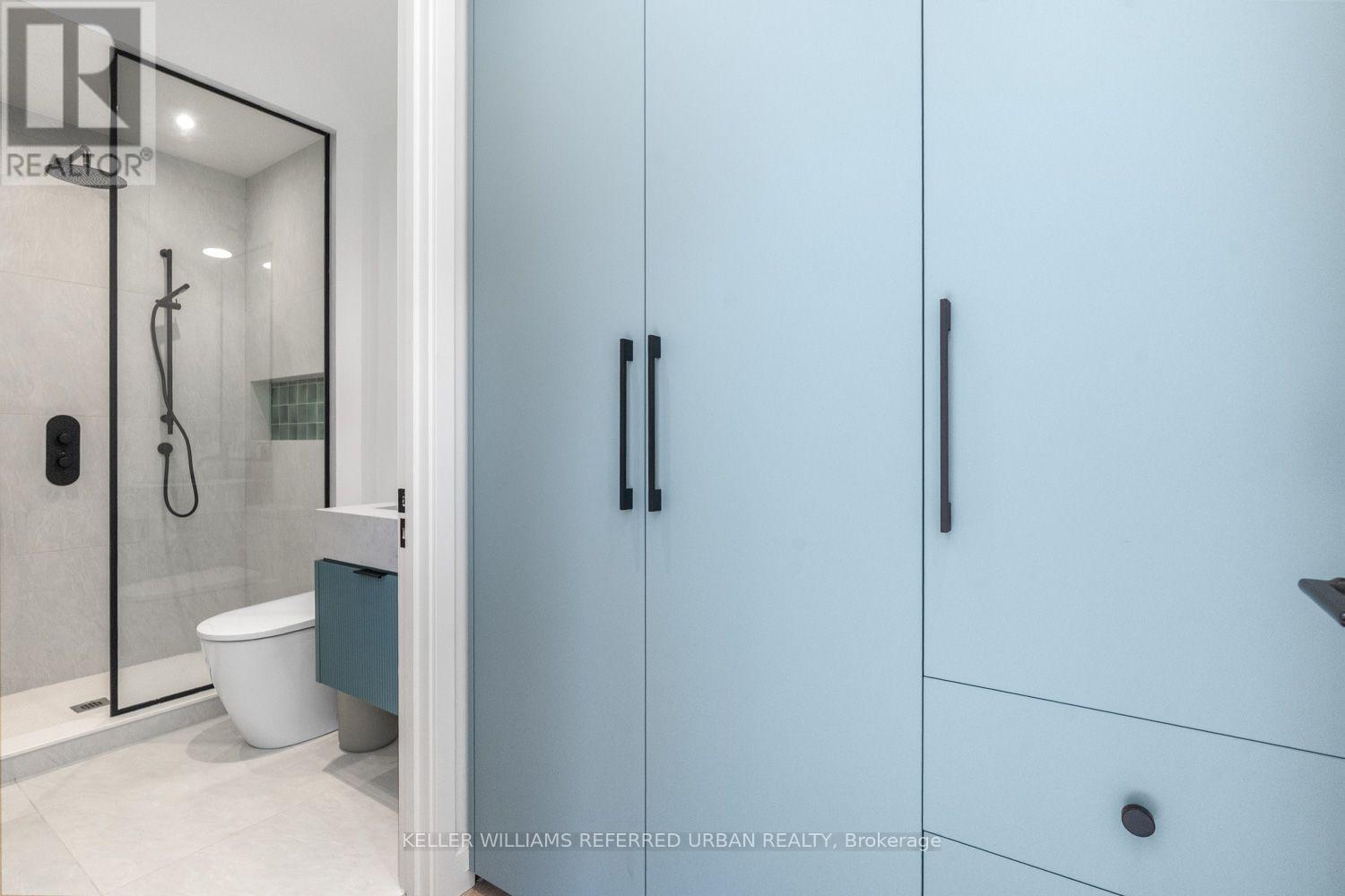 62 NORDEN CRESCENT - 31