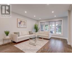 Family room - 260 Louis Drive, Mississauga, ON L5B1Y9 Photo 7