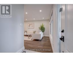 Bedroom 3 - 260 Louis Drive, Mississauga, ON L5B1Y9 Photo 6