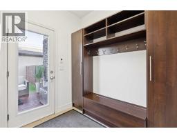 2pc Bathroom - 2819 26 Street Sw, Calgary, AB T3E2B1 Photo 14