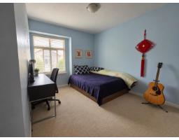 15151 34 Avenue, Surrey, BC V3Z4P5 Photo 6
