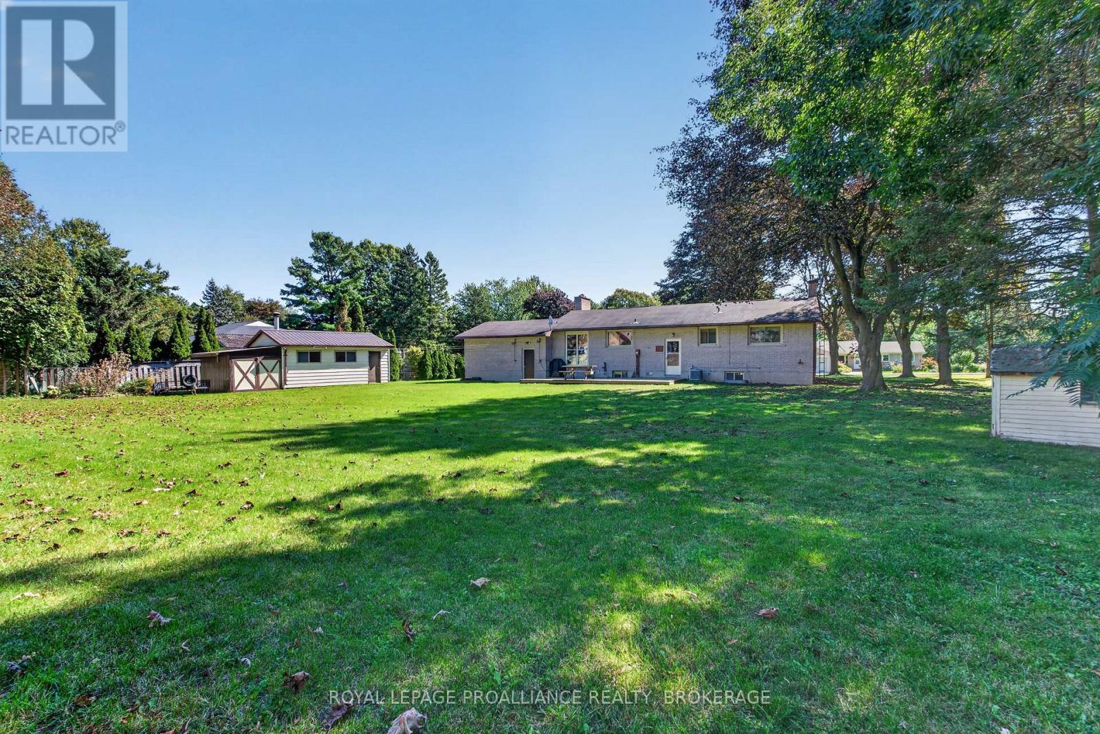 9 DIANNA STREET - 36