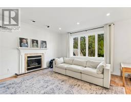 Mud room - 16 Hyde Park Drive, St  John S, NL A1A5G3 Photo 15