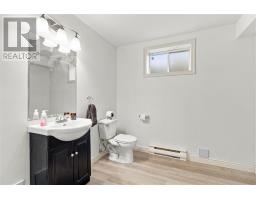 16 Hyde Park Drive, St  John S, NL A1A5G3 Photo 33