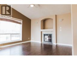 40 Pinnacle Lake Drive, Grande Prairie, AB T8W0A9 Photo 17