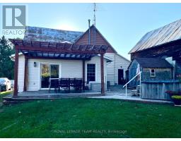 30 Gould Street, Whitewater Region, ON K0J1K0 Photo 27