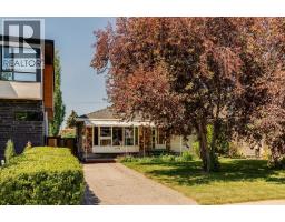 1219 Renfrew Drive NE - photo 3