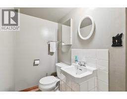 1219 Renfrew Drive NE - photo 29