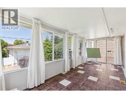 1219 Renfrew Drive NE - photo 18