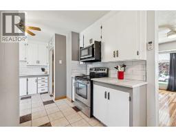 1219 Renfrew Drive NE - photo 14