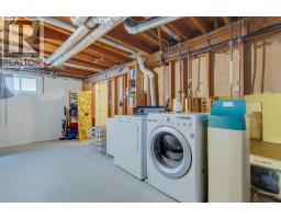 1219 Renfrew Drive NE - photo 31