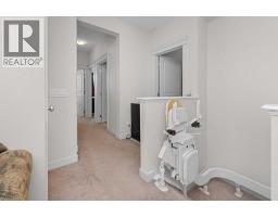 Office - 62 Redstone Mews Ne, Calgary, AB T3N0N5 Photo 6
