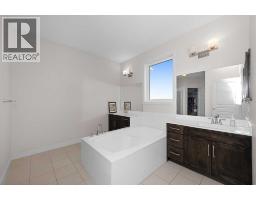 62 Redstone Mews Ne, Calgary, AB T3N0N5 Photo 28