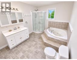 29 Adams Place thumbnail 14