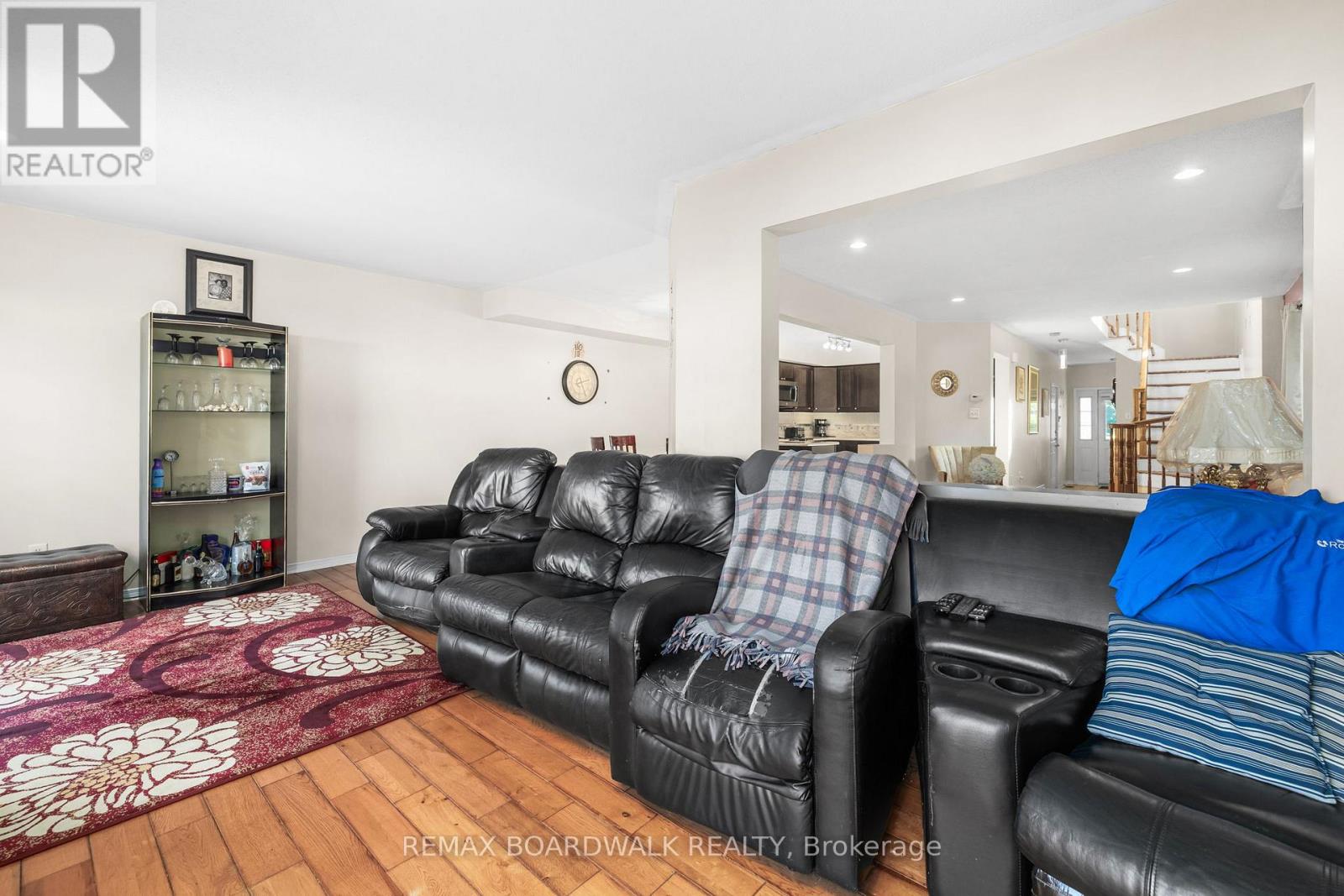 21 KIRKSTONE PRIVATE - 20