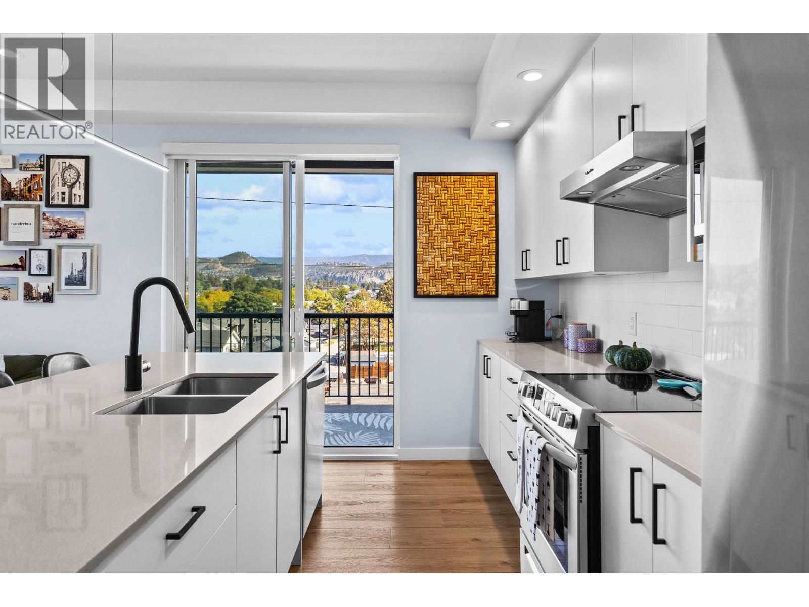 660 Cawston Avenue N Unit# 407, Kelowna
