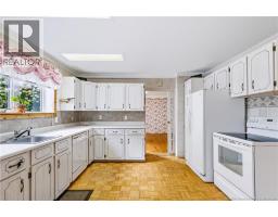 292 Saint John Street, photo 11