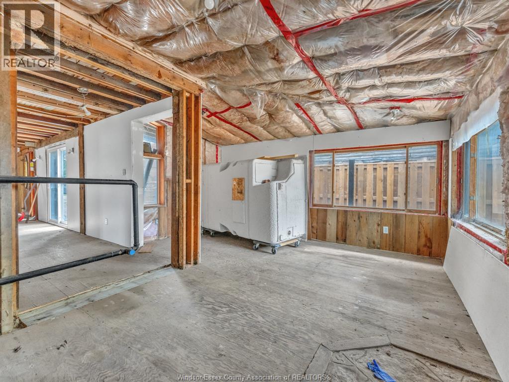 145 PRADO AVENUE - 10